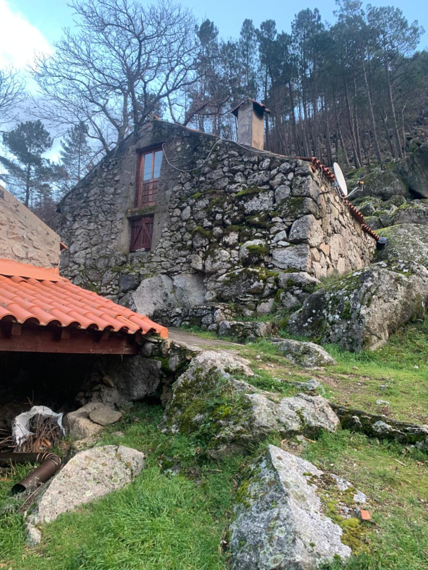 Chalé Chale Na Montanha - Casa De Cima Manteigas